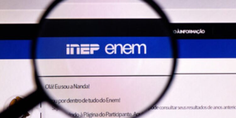 Inscritos no Enem podem garantir PIX de R$ 200 pela participação no exame; saiba mais