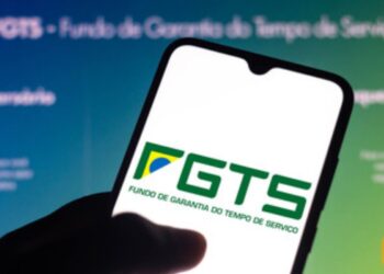 PIX de R$ 2.900: CAIXA libera pagamento para esta lista de CPFs sortudos; veja quem tem direito