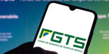PIX de R$ 2.900: CAIXA libera pagamento para esta lista de CPFs sortudos; veja quem tem direito