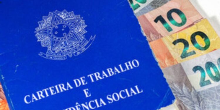 Quem recebe o pagamento do 13° SALÁRIO nesta segunda-feira (06/05)? Confira aqui