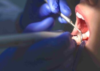Veja como receber tratamento dentário GRATUITO pelo SUS; documentos, benefícios e MAIS