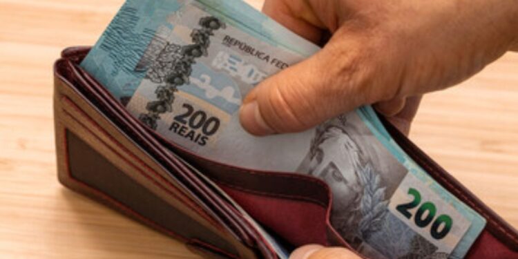 PIS/PASEP: Veja como receber o pagamento e a lista de quem tem direito até Dezembro