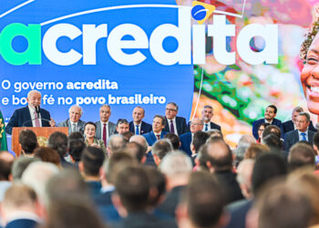 Conheça o novo programa do governo que vai oferecer MICROCRÉDITO para beneficiários do CadÚnico!