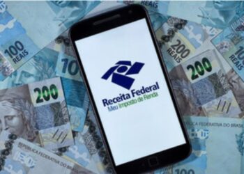 Não está no 1º lote de restituição do IR 2024 e optou por receber por PIX? Saiba motivo!