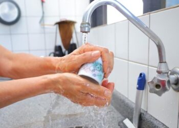 Tarifa Social de Água e Esgoto AGORA É LEI! Veja como ter DESCONTO de até 50%