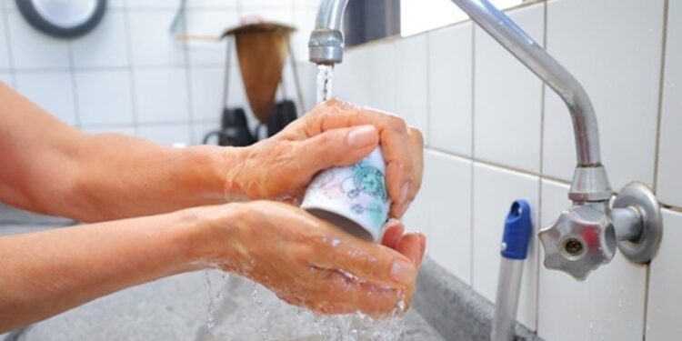 Tarifa Social de Água e Esgoto AGORA É LEI! Veja como ter DESCONTO de até 50%