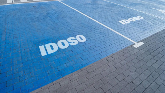 INCRÍVEL: Benefícios da Carteira da Pessoa Idosa que você precisa conhecer agora!