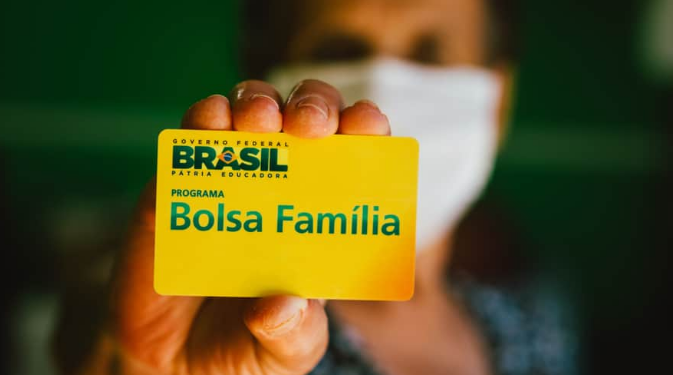 Bolsa Família de JUNHO: Quem quiser receber, tem que correr! CRAS está convocando beneficiários