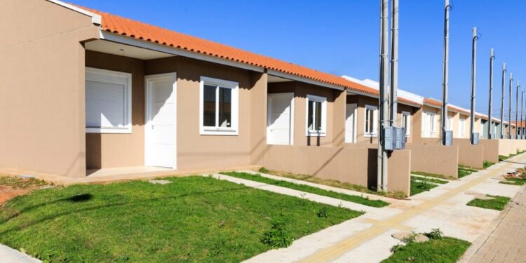 Você sabe COMO é uma casa do Minha Casa Minha Vida? Elas são realmente boas? Descubra aqui!