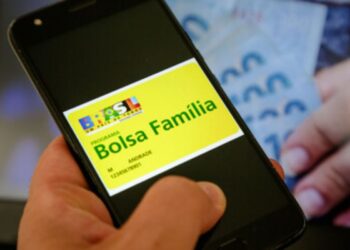 Novo EXTRA de R$ 250 é Anunciado no Bolsa Família – Veja se você está na lista