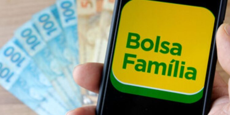Nova Atualização do Bolsa Família Pode Liberar R$ 600 + R$ 150. Confira!