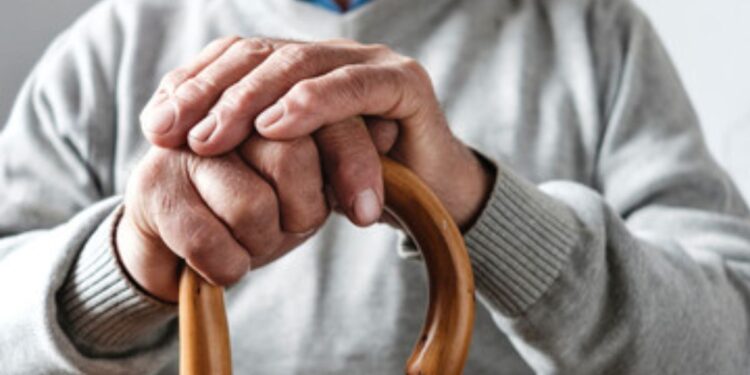 Benefícios 60+: Saiba Como DESTRAVAR R$ 1.412 + R$ 600 + Bônus do Governo Federal