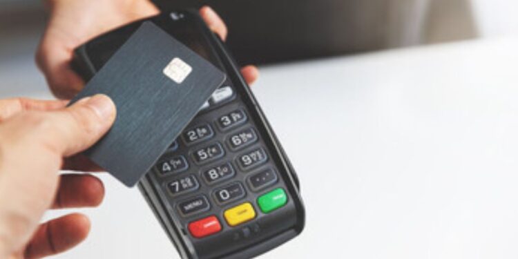 Possui Cartão de Crédito? Fique Atento às NOVAS REGRAS que Entram em Vigor em 1° de Julho