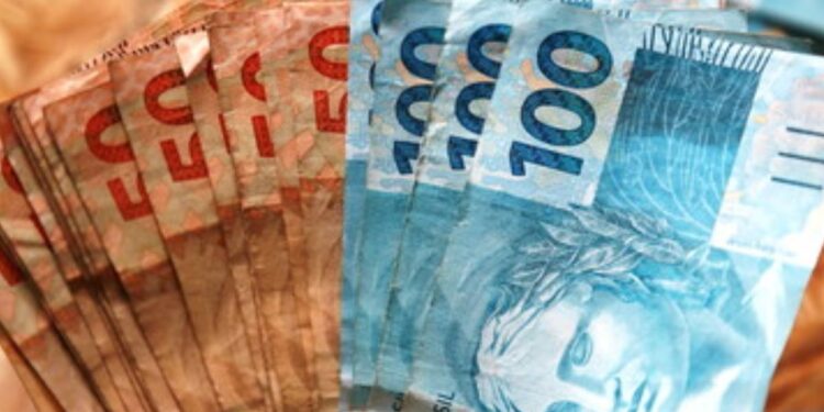 Cartão Dignidade: Descubra se Você Pode Receber R$ 300 de Auxílio