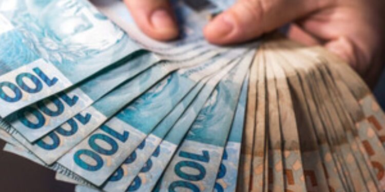 Surpresa! Governo Libera NOVO EXTRA de R$ 300 Para Mães do BOLSA FAMÍLIA; confira