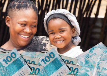 Mulheres têm prioridade para receberem EXTRA de mais de R$100 neste mês! Veja como