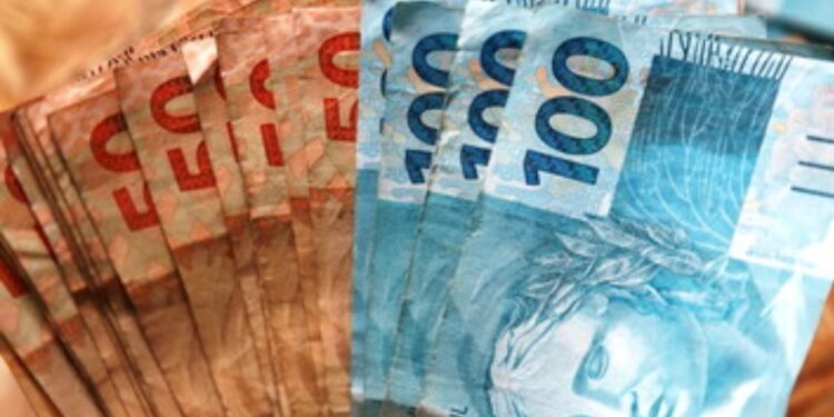 Governo Libera Pix de R$ 20.000 Para Quem Se Enquadra NESTES Critérios