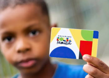 Estes 3 grupos receberão metade do valor do Bolsa Família em agosto