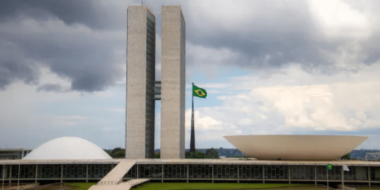Estudantes de Cursinhos e Idiomas podem pagar meia-entrada nos eventos?