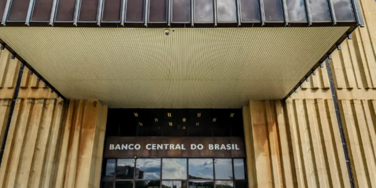 Banco Central estabelece lançamento do Pix Automático; veja data e detalhes