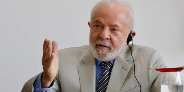 Lula e Benefícios Sociais