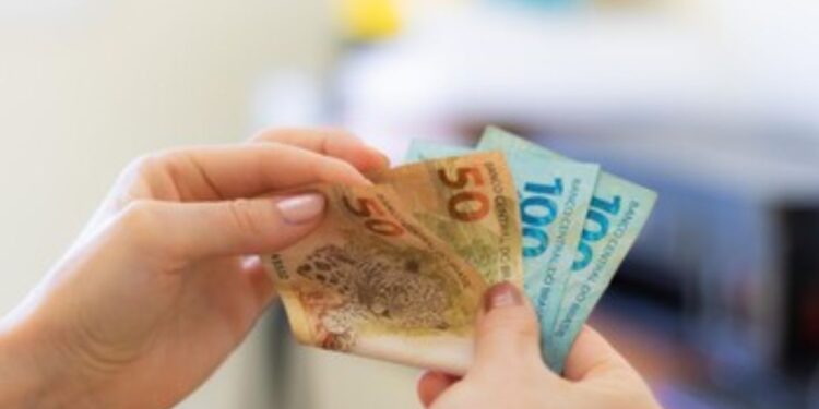 Não Perca! Veja se Seu CPF Está Entre os Sortudos para Receber R$ 250 de Auxílio Emergencial!