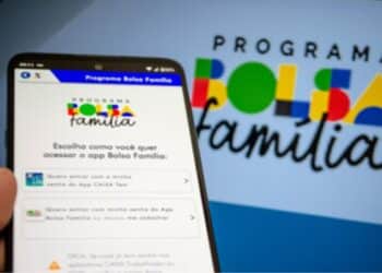Bolsa Família de Julho será pago pela metade? Entenda