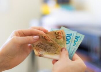 Donas de Casa Receberão Auxílio? Saiba o que o Governo Diz!