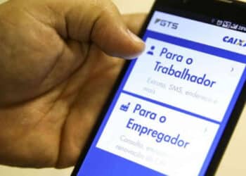 FGTS bate RECORDE com MAIOR valor da história na conta dos trabalhadores