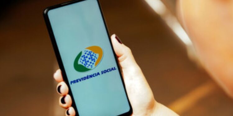 Não Perca! Evite o Bloqueio de R$ 1.412 pelo INSS com Estas Regras