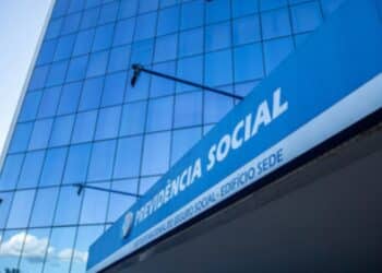 Se Você Tem 5 Anos de Auxílio-Doença, Preste Atenção: Você Pode Transformá-lo em Aposentadoria por Invalidez!