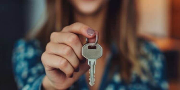 Santander Anuncia Mega Leilão com Imóveis em Todo o Brasil