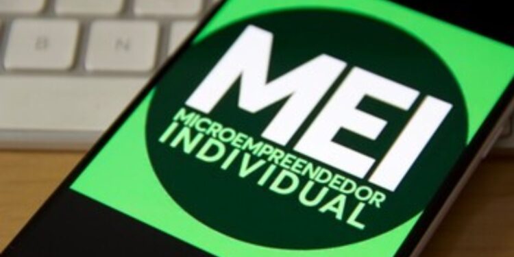 Aposentados podem se tornar MEI sem perder o benefício? Saiba mais!