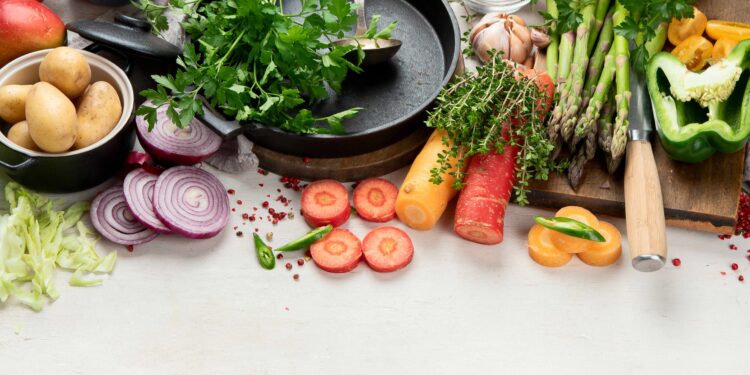 Mais de 300 REAIS para ajudar com as compras da casa: veja como conseguir!