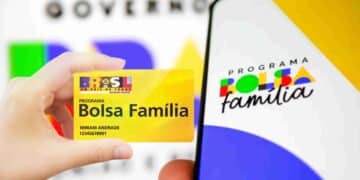 13º do Bolsa Família: Governo anuncia datas de pagamento NESTE LOCAL! Confira