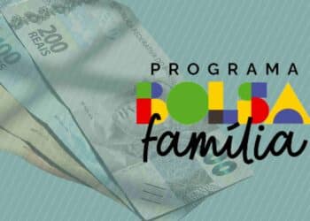 Veja como desbloquear R$ 700 do Bolsa Família AINDA este mês!