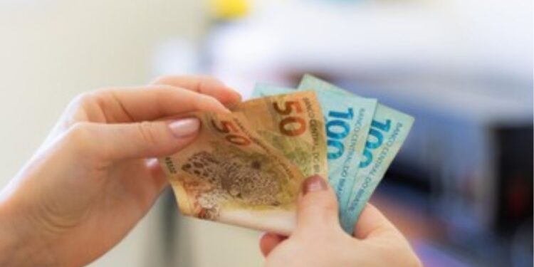 Sem Bolsa Família, Mas Com CadÚnico: Posso Solicitar o Pé-de-Meia?