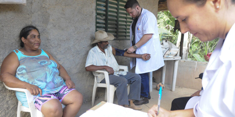 Cadastro Único vai atualizar dados do Bolsa Família na residência
