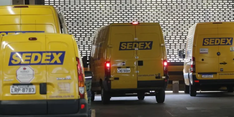 Correios emitem comunicado importante para brasileiros