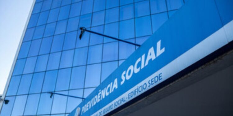 Urgência Total! BPC Passará por Revisão – Verifique Sua Situação no Meu INSS!