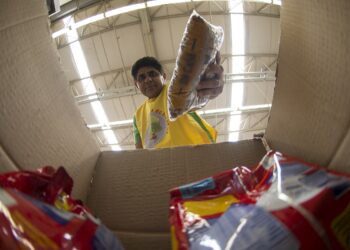 Senadores Avaliam Tirar Alguns Alimentos da Cesta Básica. Imagem: Agência Brasil.