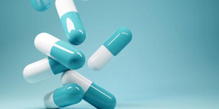 Descubra Como Idosos Estão Pagando Quase Nada em Farmácias!