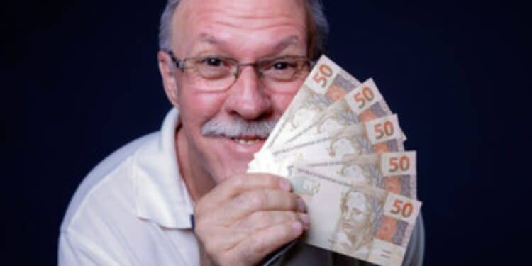 INSS Autoriza Pagamento Antecipado: Saiba Quem Recebe Primeiro!