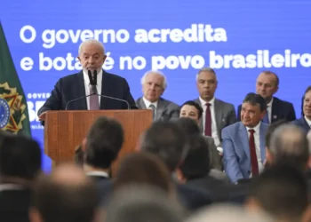 Detalhes sobre a Interrupção dos Pagamentos. Imagem: Agência Brasil.