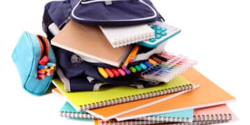 Veja como garantir o Auxílio Material Escolar 2025