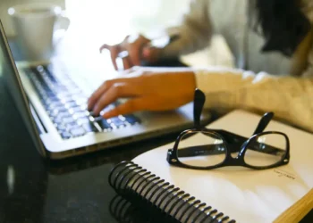 Compras na Shopee, Shein e AliExpress terão aumento de impostos