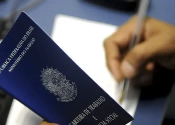 Desempregados tem direito a parcelas de R$ 540