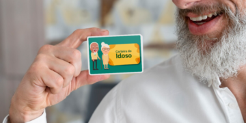 Atenção idosos!! Saiba como garantir a isenção de 3 contas / Imagem: Idosos Brasil