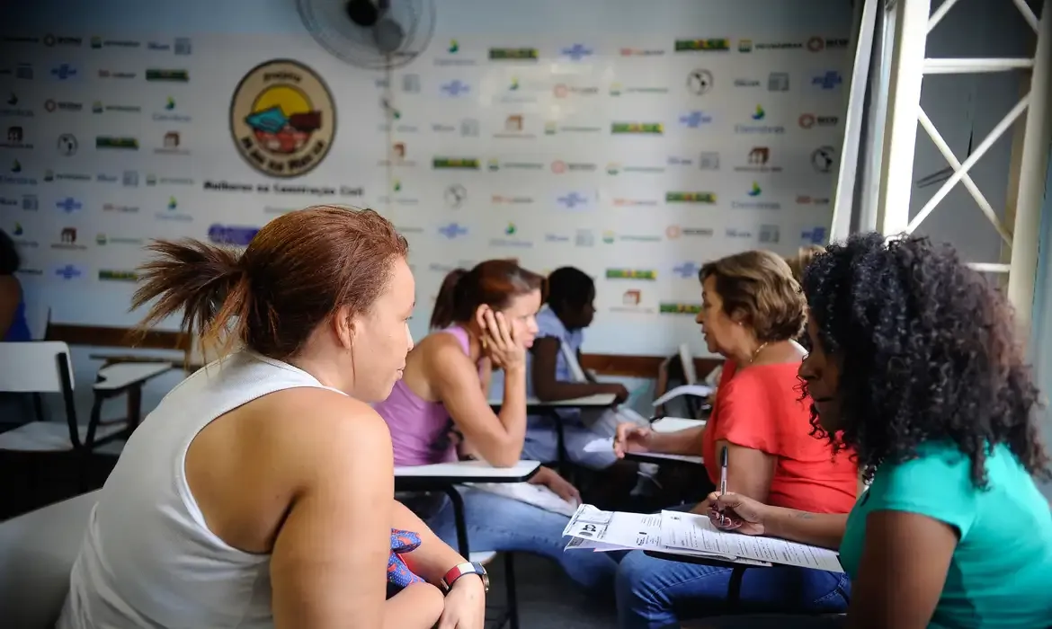 Atualização de benefícios do Bolsa Família em um CRAS