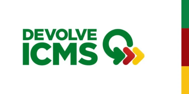 Logotipo do programa Devolve ICMS com design moderno e cores verde, vermelho e amarelo.